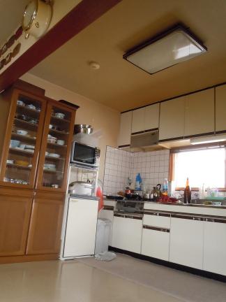 Kitchen - Before