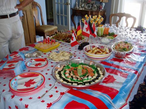 Welcome to Canada Party - table setting