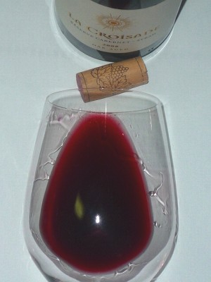 La Croisade Reserve Cabernet-Syrah2008 glass.jpg