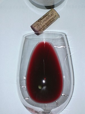 Ch.d'Armailhac2002 glass.jpg