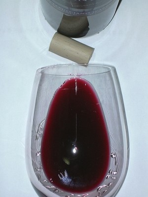 Farneze Md'A2007 glass.jpg