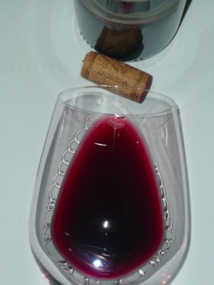Trapiche OakCask Malbec　2009 glass.jpg