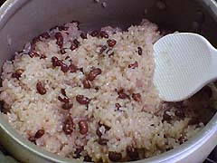 お赤飯炊き上がり.jpg