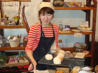 スタッフのあゆみさん