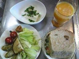 明けの食事　二日目　4月25日昼ごはん