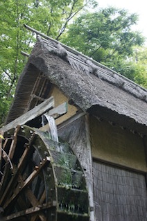 わら家
