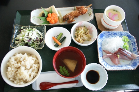 サザエご飯定食