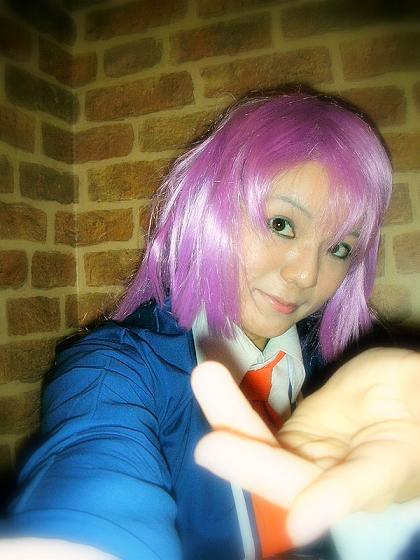 手を差し伸べる