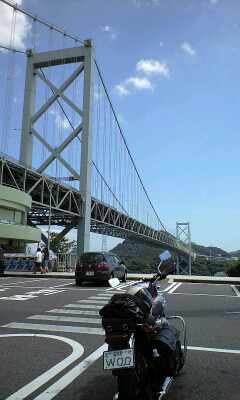 関門橋とWOO