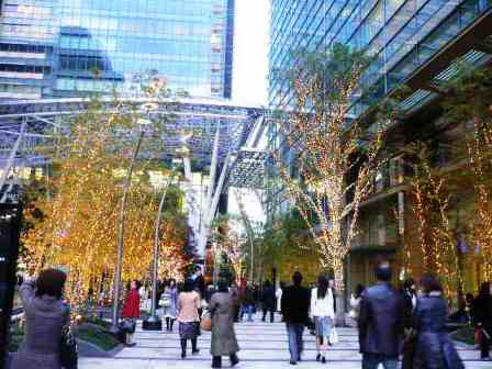 東京ミッドタウン入り口の竹のイルミネーション
