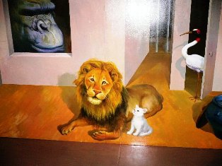 ライオンと白猫