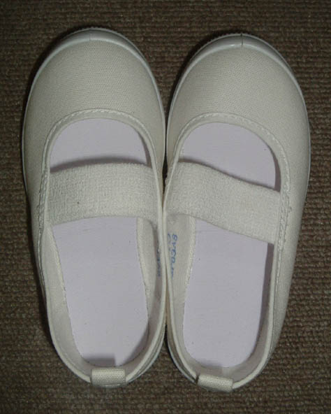 バレーシューズ Before