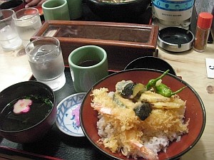 お昼の天丼