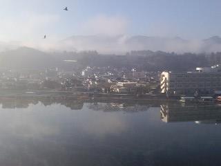 三隅川の朝もや