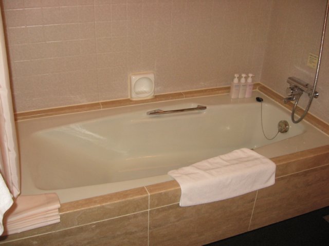 bath-02.jpg