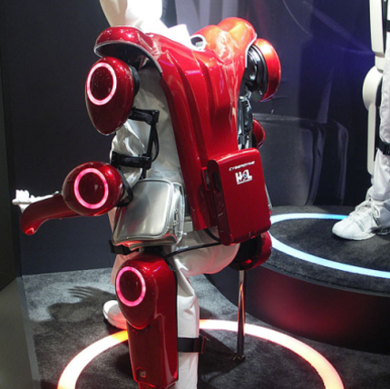 ロボットスーツ　HAL-5　グッドデザイン大賞受賞