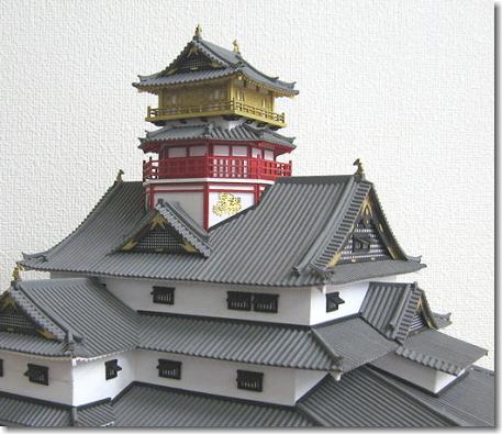 織田信長が築いた渾身の名城 「安土城」 木製建築模型 1/150 組立キット  こりゃ売れるわ！