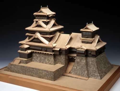 戦国時代 加藤清正が築いた日本三名城の一つ 『熊本城』  1/150 木製建築模型