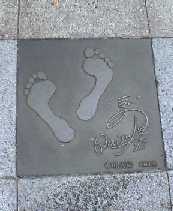市川