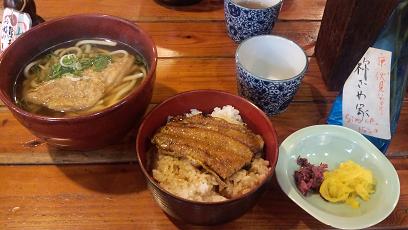 きつねうどんとうな丼