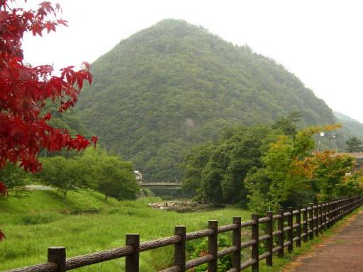 道の駅「長門峡」裏