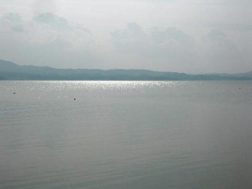 宍道湖　１　秋鹿なぎさ公園にて