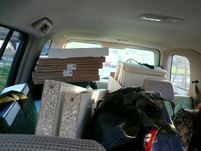 荷物でいっぱいじゃ～