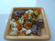 １キレ食べたら太郎に吠えられました・・・