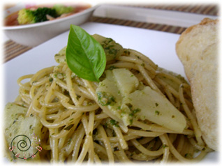 ジェノベーゼ＆じゃがパスタ