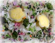 うずらの花卵と五色の花むすびと葉