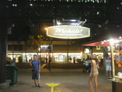 081104Waikiki1.jpg