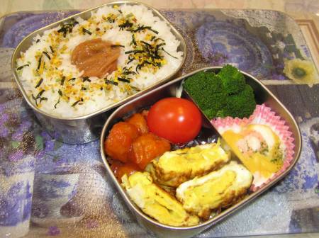 海老チリ団子弁当