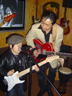 2008126 003a.jpg