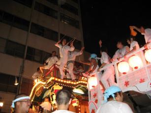 熱海こがし祭り　山車