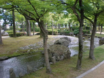 お城の公園.jpg