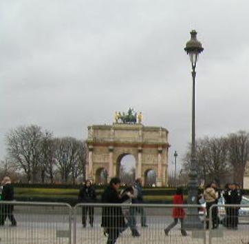 カルーゼル凱旋門・パリの小さいほうの凱旋門