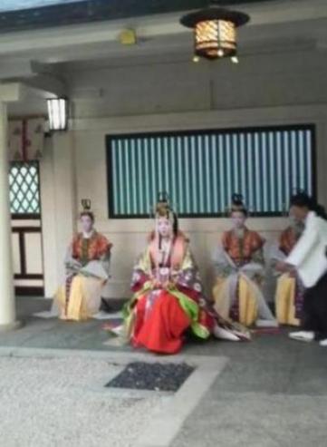 西宮神社観月祭。