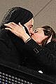 brad-angelina-super-bowl-kiss-04.jpg