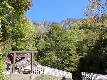 奥社からの戸隠山