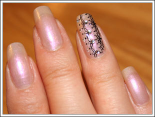 nail060411-2
