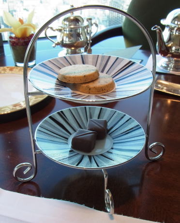 20111210シャングリ・ラAFT 07クッキーとチョコ.jpg