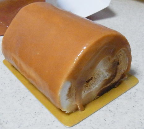 20110929ARINCO ロールケーキ.jpg