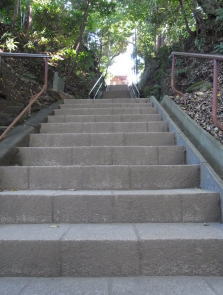 20101003 04北鎌倉　円覚寺　階段.jpg