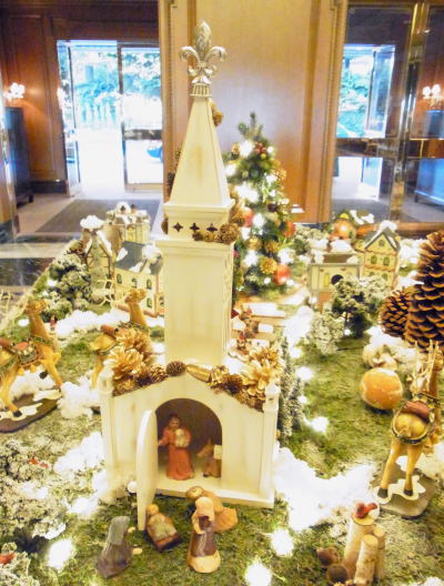 20111125椿山荘AF 04エントランス飾り 教会.jpg