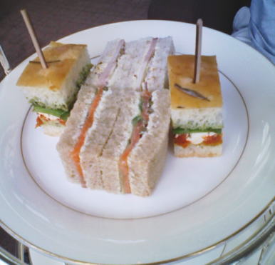 20111015パークハイアットAF.T　06サンドイッチ.jpg