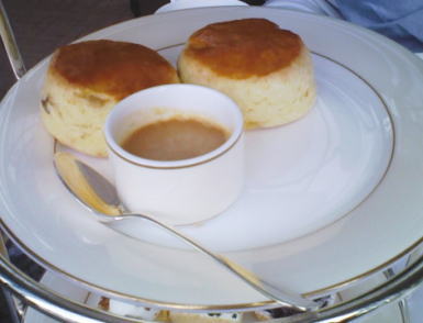 20111015パークハイアットAF.T　07スイートポテトのスコーン.jpg