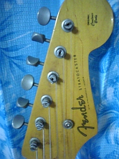 FENDER 2