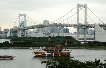 ゴーイングメリー号とレインボーブリッジ