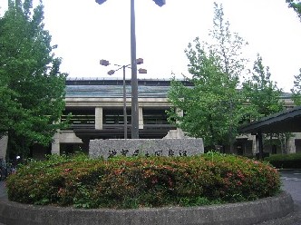 県立図書館
