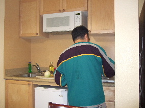 リリカルちゃんキッチンに立つ